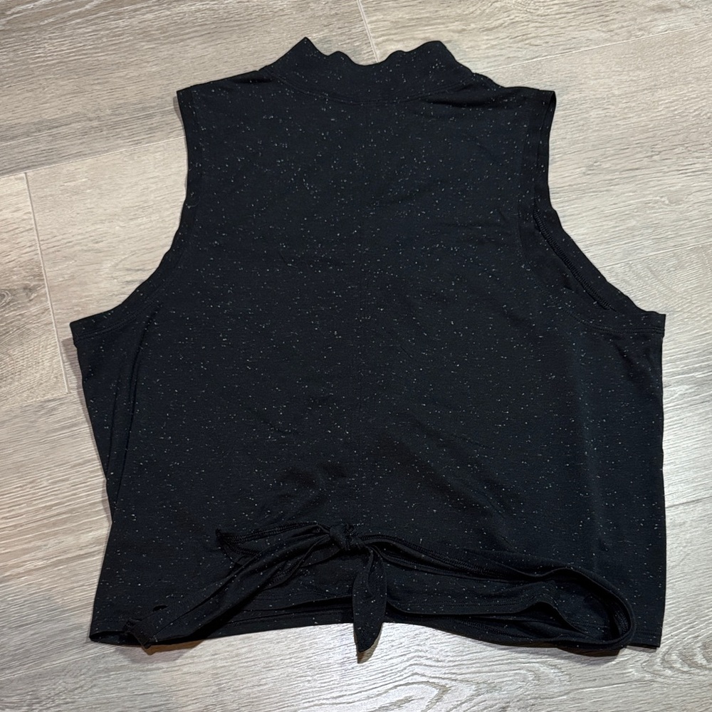Lululemon Athletica Black Speckle Wrap Crop Tank Top
